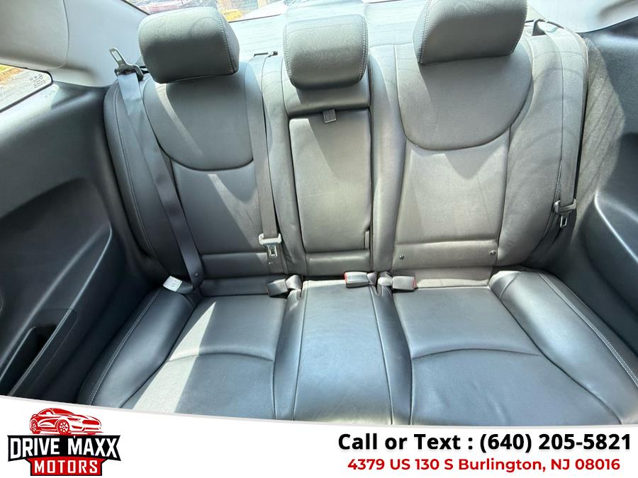 2013 Hyundai Elantra Coupe 2dr Auto SE, available for sale in Burlington, New Jersey | Drive Maxx Motors. Burlington, New Jersey 2013 Hyundai Elantra Coupe 2dr Auto SE, available for sale in Burlington, New Jersey | Drive Maxx Motors. Burlington, New Jersey