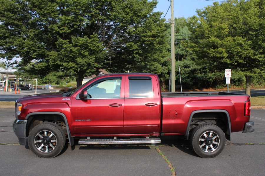 2016 GMC Sierra 2500HD 4WD Double Cab 144.2" SLE, available for sale in New Britain, Connecticut | Universal Motors LLC. New Britain, Connecticut 2016 GMC Sierra 2500HD 4WD Double Cab 144.2" SLE, available for sale in New Britain, Connecticut | Universal Motors LLC. New Britain, Connecticut