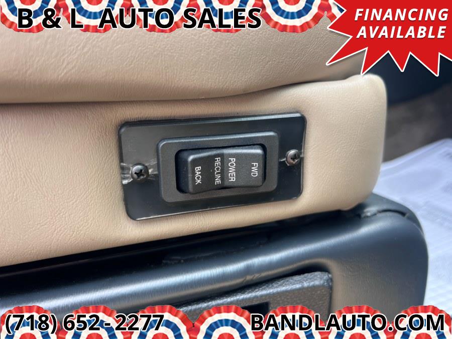 2018 Mercedes-Benz Metris Passenger Explorer Van Co. Custom, available for sale in Bronx, New York | B & L Auto Sales LLC. Bronx, New York 2018 Mercedes-Benz Metris Passenger Explorer Van Co. Custom, available for sale in Bronx, New York | B & L Auto Sales LLC. Bronx, New York
