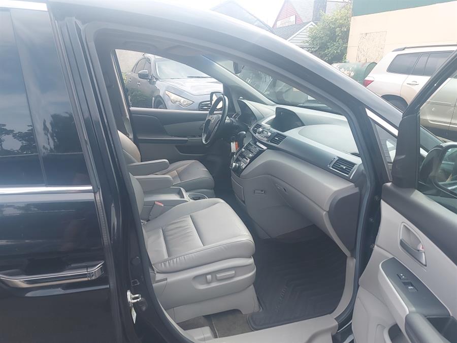2012 Honda Odyssey 5dr Touring Elite, available for sale in West Hartford, Connecticut | Chadrad Motors llc. West Hartford, Connecticut 2012 Honda Odyssey 5dr Touring Elite, available for sale in West Hartford, Connecticut | Chadrad Motors llc. West Hartford, Connecticut