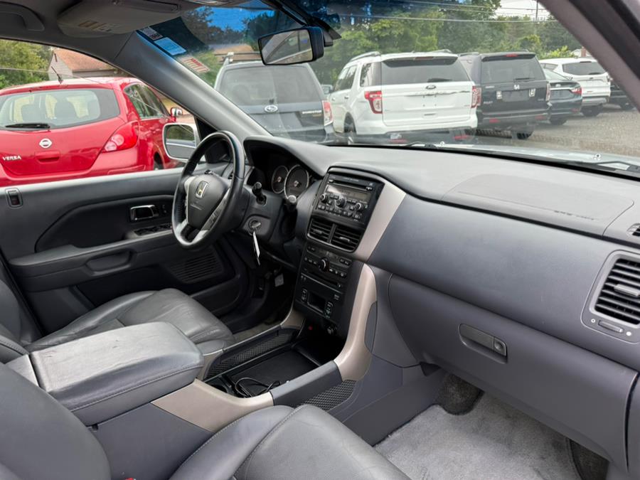 2006 Honda Pilot 4WD EX-L AT with RES, available for sale in East Windsor, Connecticut | STS Automotive. East Windsor, Connecticut 2006 Honda Pilot 4WD EX-L AT with RES, available for sale in East Windsor, Connecticut | STS Automotive. East Windsor, Connecticut