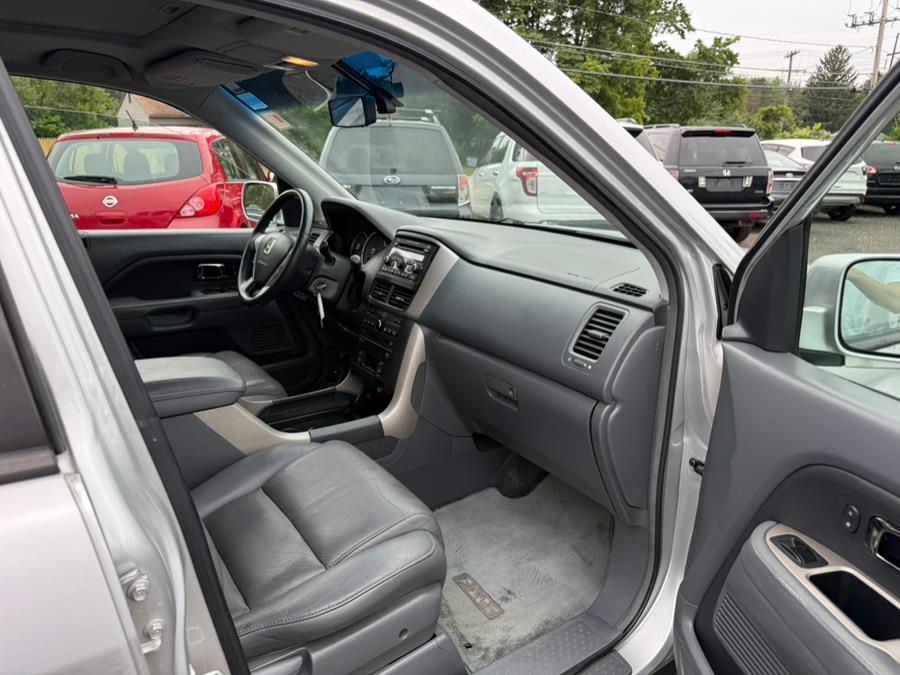 2006 Honda Pilot 4WD EX-L AT with RES, available for sale in East Windsor, Connecticut | STS Automotive. East Windsor, Connecticut 2006 Honda Pilot 4WD EX-L AT with RES, available for sale in East Windsor, Connecticut | STS Automotive. East Windsor, Connecticut