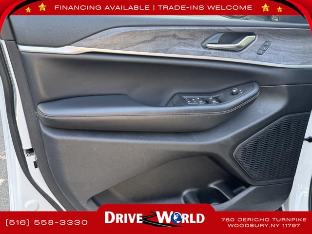 2023 Jeep Grand Cherokee Limited, available for sale in Woodbury, New York | Drive World. Woodbury, New York 2023 Jeep Grand Cherokee Limited, available for sale in Woodbury, New York | Drive World. Woodbury, New York