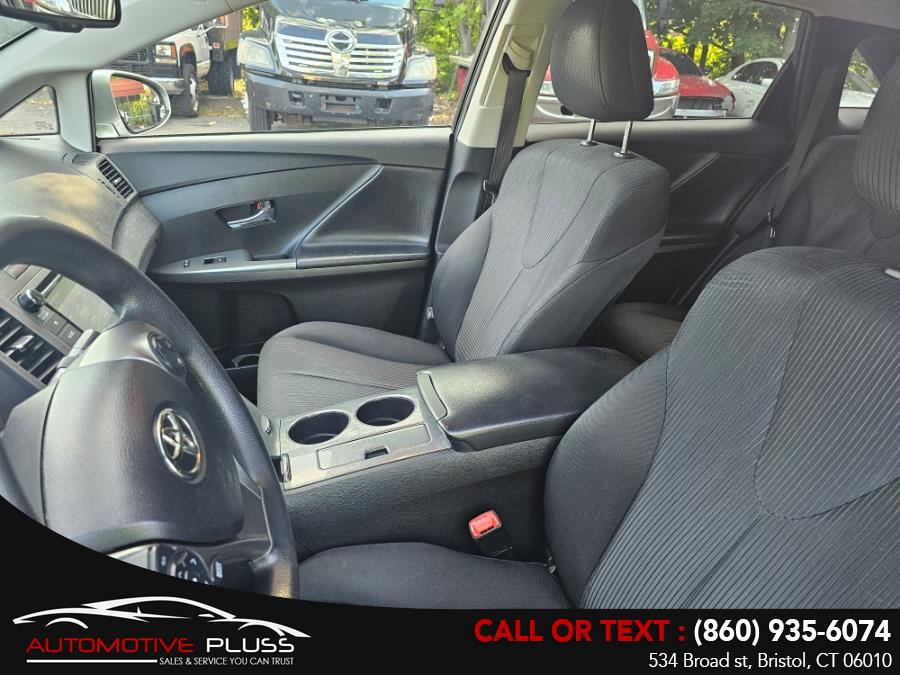2015 Toyota Venza XLE photo 4
