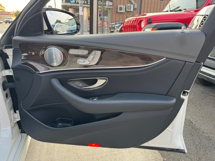 2019 Mercedes-Benz E-Class E 300 RWD Sedan, available for sale in Jamaica, New York | Sunrise Autoland. Jamaica, New York 2019 Mercedes-Benz E-Class E 300 RWD Sedan, available for sale in Jamaica, New York | Sunrise Autoland. Jamaica, New York