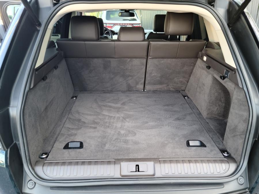2015 Land Rover Range Rover Sport 4WD 4dr HSE, available for sale in Milford, Connecticut | Chip's Auto Sales Inc. Milford, Connecticut 2015 Land Rover Range Rover Sport 4WD 4dr HSE, available for sale in Milford, Connecticut | Chip's Auto Sales Inc. Milford, Connecticut
