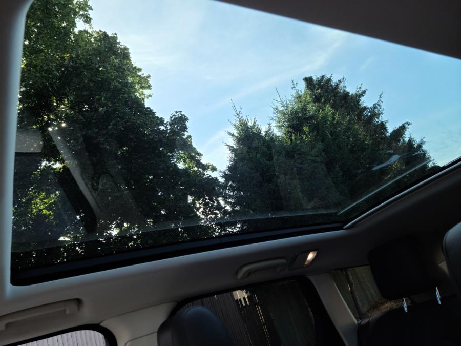 2015 Land Rover Range Rover Sport 4WD 4dr HSE, available for sale in Milford, Connecticut | Chip's Auto Sales Inc. Milford, Connecticut 2015 Land Rover Range Rover Sport 4WD 4dr HSE, available for sale in Milford, Connecticut | Chip's Auto Sales Inc. Milford, Connecticut
