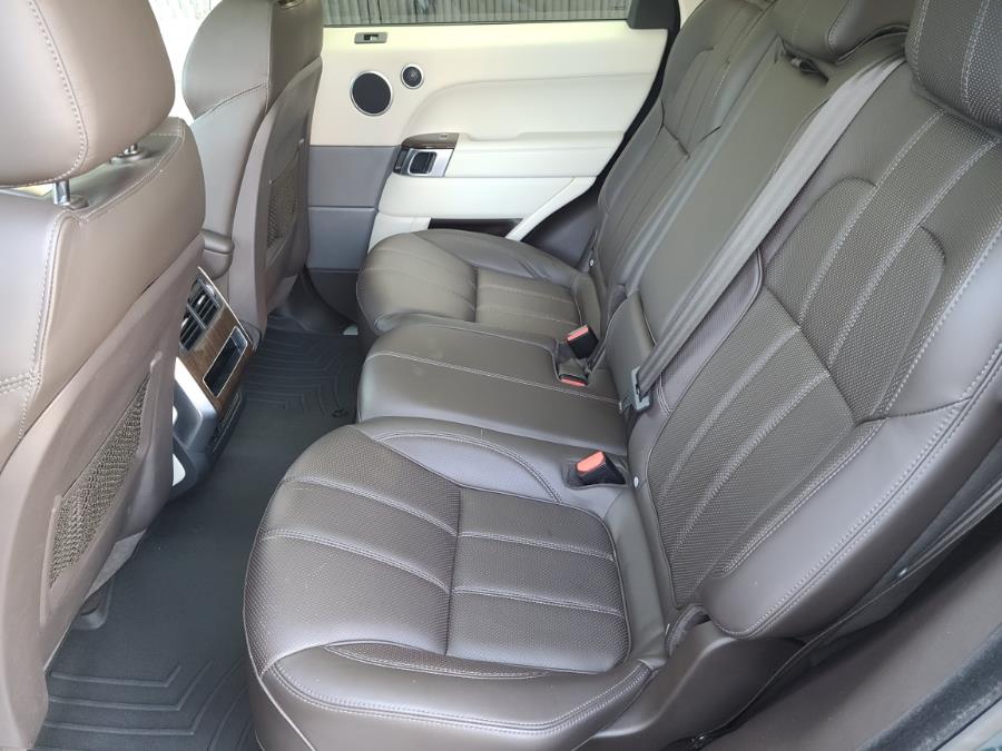 2015 Land Rover Range Rover Sport 4WD 4dr HSE, available for sale in Milford, Connecticut | Chip's Auto Sales Inc. Milford, Connecticut 2015 Land Rover Range Rover Sport 4WD 4dr HSE, available for sale in Milford, Connecticut | Chip's Auto Sales Inc. Milford, Connecticut