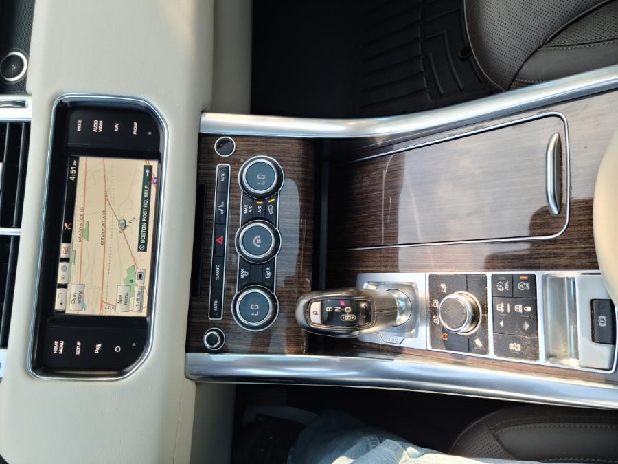 2015 Land Rover Range Rover Sport 4WD 4dr HSE, available for sale in Milford, Connecticut | Chip's Auto Sales Inc. Milford, Connecticut 2015 Land Rover Range Rover Sport 4WD 4dr HSE, available for sale in Milford, Connecticut | Chip's Auto Sales Inc. Milford, Connecticut