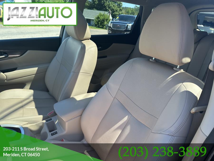 2016 Nissan Rogue AWD 4dr SL, available for sale in Meriden, Connecticut | Jazzi Auto Sales LLC. Meriden, Connecticut 2016 Nissan Rogue AWD 4dr SL, available for sale in Meriden, Connecticut | Jazzi Auto Sales LLC. Meriden, Connecticut