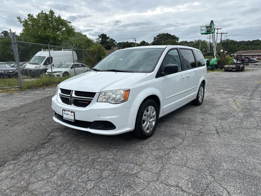 2014 Dodge Grand Caravan 4dr Wgn American Value Pkg, available for sale in Milford, Connecticut | Dealertown Auto Wholesalers. Milford, Connecticut 2014 Dodge Grand Caravan 4dr Wgn American Value Pkg, available for sale in Milford, Connecticut | Dealertown Auto Wholesalers. Milford, Connecticut