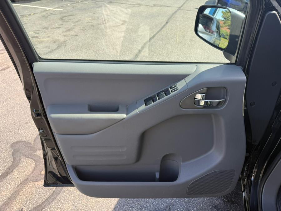 2018 Nissan Frontier Crew Cab 4x4 SV V6 Auto, available for sale in East Windsor, Connecticut | Century Auto And Truck. East Windsor, Connecticut 2018 Nissan Frontier Crew Cab 4x4 SV V6 Auto, available for sale in East Windsor, Connecticut | Century Auto And Truck. East Windsor, Connecticut