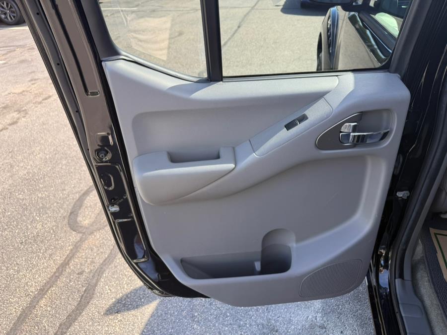 2018 Nissan Frontier Crew Cab 4x4 SV V6 Auto, available for sale in East Windsor, Connecticut | Century Auto And Truck. East Windsor, Connecticut 2018 Nissan Frontier Crew Cab 4x4 SV V6 Auto, available for sale in East Windsor, Connecticut | Century Auto And Truck. East Windsor, Connecticut