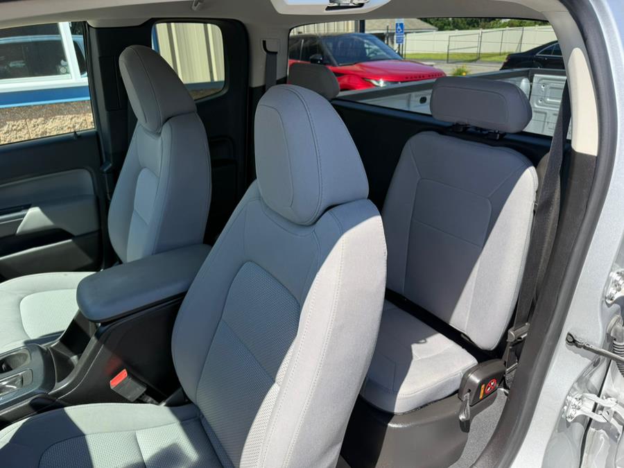 2019 GMC Canyon 4WD Ext Cab 128.3", available for sale in East Windsor, Connecticut | Century Auto And Truck. East Windsor, Connecticut 2019 GMC Canyon 4WD Ext Cab 128.3", available for sale in East Windsor, Connecticut | Century Auto And Truck. East Windsor, Connecticut