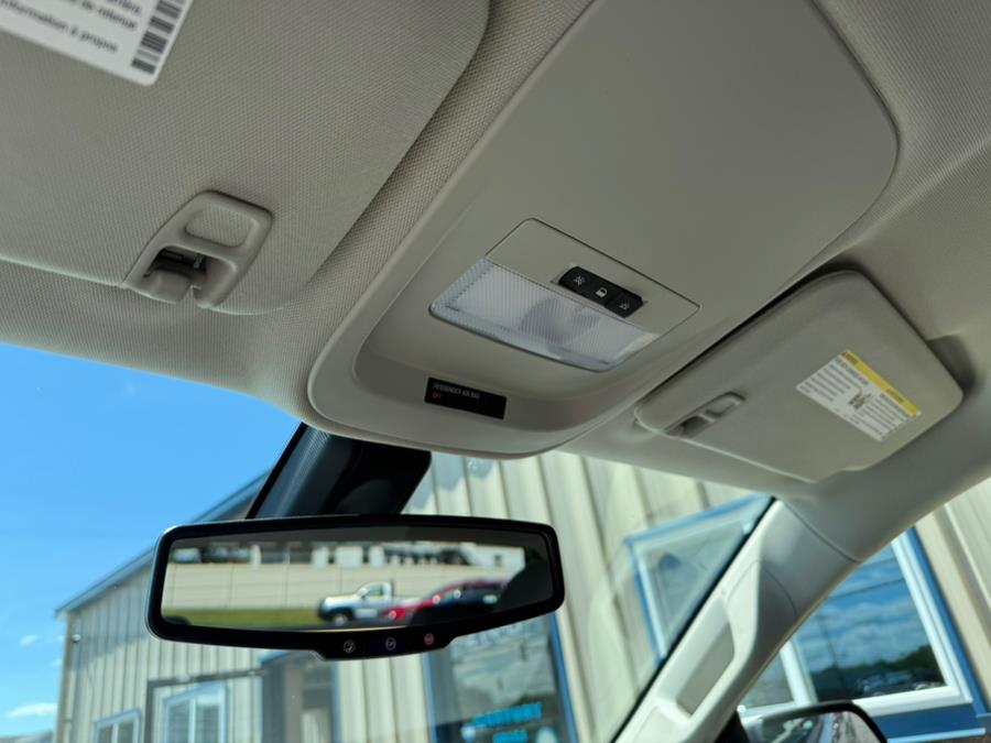 2019 GMC Canyon 4WD Ext Cab 128.3", available for sale in East Windsor, Connecticut | Century Auto And Truck. East Windsor, Connecticut 2019 GMC Canyon 4WD Ext Cab 128.3", available for sale in East Windsor, Connecticut | Century Auto And Truck. East Windsor, Connecticut