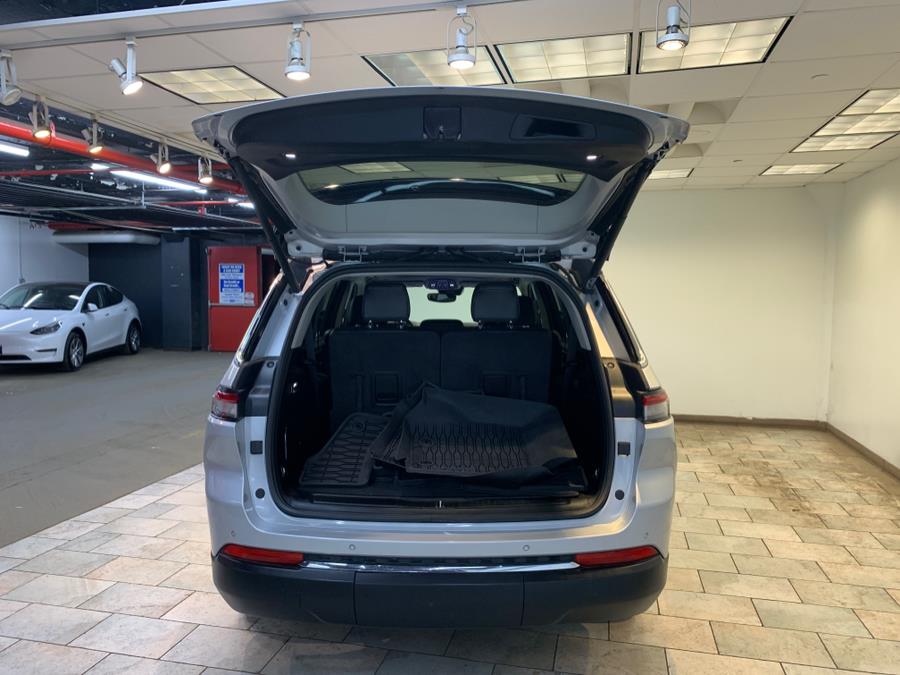 2022 Jeep Grand Cherokee L Limited 4x4, available for sale in Hillside, New Jersey | Euro Lux Auto. Hillside, New Jersey 2022 Jeep Grand Cherokee L Limited 4x4, available for sale in Hillside, New Jersey | Euro Lux Auto. Hillside, New Jersey