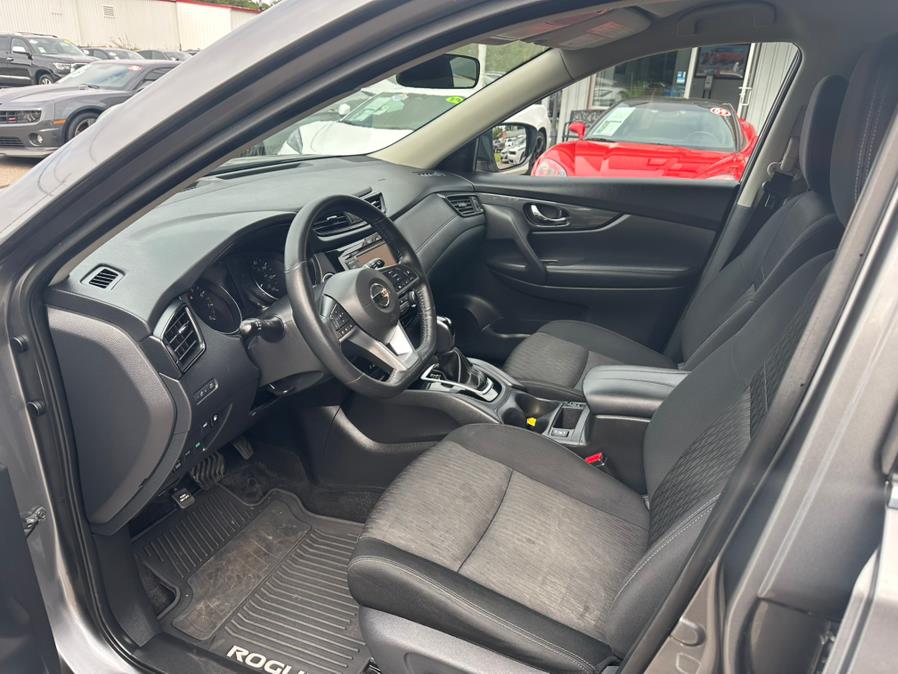 2018 Nissan Rogue AWD SV, available for sale in South Windsor, Connecticut | Mike And Tony Auto Sales, Inc. South Windsor, Connecticut 2018 Nissan Rogue AWD SV, available for sale in South Windsor, Connecticut | Mike And Tony Auto Sales, Inc. South Windsor, Connecticut