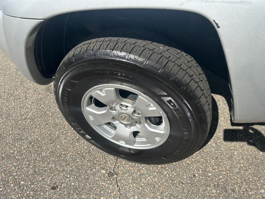 2005 Toyota Tacoma Double 141" Auto 4WD (Natl), available for sale in South Windsor, Connecticut | Mike And Tony Auto Sales, Inc. South Windsor, Connecticut 2005 Toyota Tacoma Double 141" Auto 4WD (Natl), available for sale in South Windsor, Connecticut | Mike And Tony Auto Sales, Inc. South Windsor, Connecticut