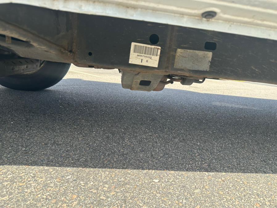 2005 Toyota Tacoma Double 141" Auto 4WD (Natl), available for sale in South Windsor, Connecticut | Mike And Tony Auto Sales, Inc. South Windsor, Connecticut 2005 Toyota Tacoma Double 141" Auto 4WD (Natl), available for sale in South Windsor, Connecticut | Mike And Tony Auto Sales, Inc. South Windsor, Connecticut