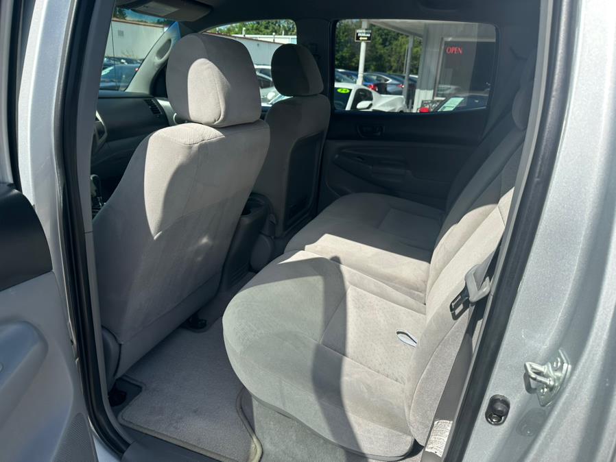 2005 Toyota Tacoma Double 141" Auto 4WD (Natl), available for sale in South Windsor, Connecticut | Mike And Tony Auto Sales, Inc. South Windsor, Connecticut 2005 Toyota Tacoma Double 141" Auto 4WD (Natl), available for sale in South Windsor, Connecticut | Mike And Tony Auto Sales, Inc. South Windsor, Connecticut