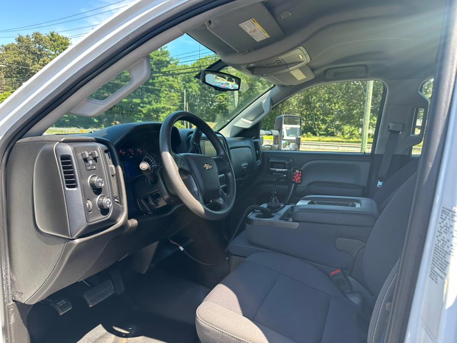 2022 Chevrolet Silverado MD 4WD Crew Cab Work Truck, available for sale in South Windsor, Connecticut | Mike And Tony Auto Sales, Inc. South Windsor, Connecticut 2022 Chevrolet Silverado MD 4WD Crew Cab Work Truck, available for sale in South Windsor, Connecticut | Mike And Tony Auto Sales, Inc. South Windsor, Connecticut