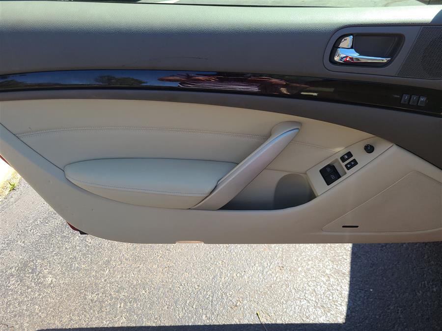 2010 Infiniti G37 Coupe 2dr x AWD, available for sale in Canton, Connecticut | Lava Motors. Canton, Connecticut 2010 Infiniti G37 Coupe 2dr x AWD, available for sale in Canton, Connecticut | Lava Motors. Canton, Connecticut
