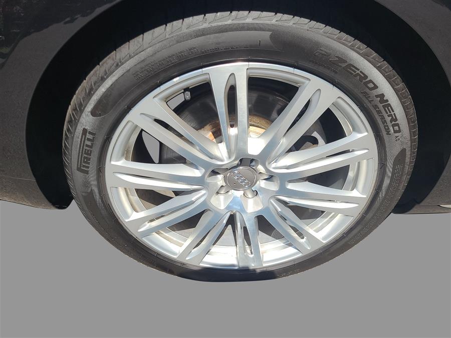 2015 Audi A8 L 4dr Sdn 4.0T, available for sale in Canton, Connecticut | Lava Motors. Canton, Connecticut 2015 Audi A8 L 4dr Sdn 4.0T, available for sale in Canton, Connecticut | Lava Motors. Canton, Connecticut
