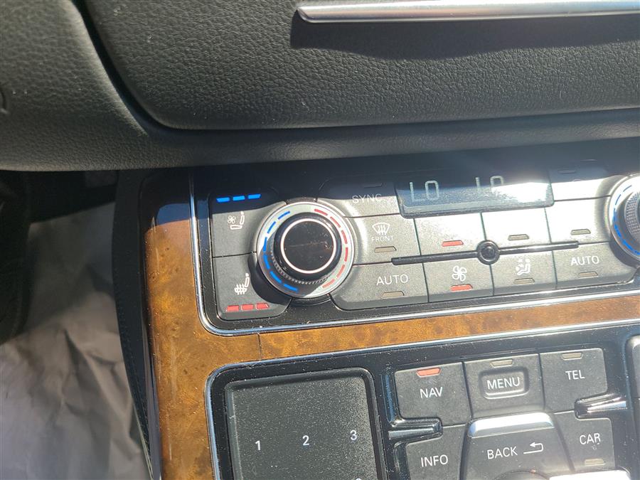 2015 Audi A8 L 4dr Sdn 4.0T, available for sale in Canton, Connecticut | Lava Motors. Canton, Connecticut 2015 Audi A8 L 4dr Sdn 4.0T, available for sale in Canton, Connecticut | Lava Motors. Canton, Connecticut