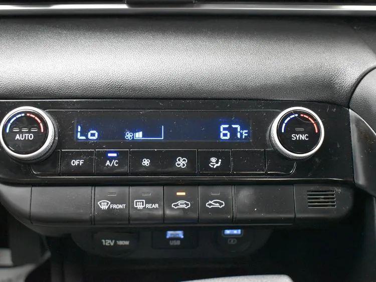 2021 Hyundai Elantra SEL Sedan 4D, available for sale in Irvington, New Jersey | NJ Used Cars Center. Irvington, New Jersey 2021 Hyundai Elantra SEL Sedan 4D, available for sale in Irvington, New Jersey | NJ Used Cars Center. Irvington, New Jersey