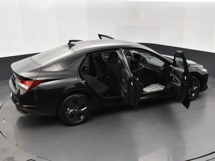 2021 Hyundai Elantra SEL Sedan 4D, available for sale in Irvington, New Jersey | NJ Used Cars Center. Irvington, New Jersey 2021 Hyundai Elantra SEL Sedan 4D, available for sale in Irvington, New Jersey | NJ Used Cars Center. Irvington, New Jersey