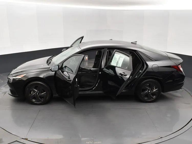 2021 Hyundai Elantra SEL Sedan 4D, available for sale in Irvington, New Jersey | NJ Used Cars Center. Irvington, New Jersey 2021 Hyundai Elantra SEL Sedan 4D, available for sale in Irvington, New Jersey | NJ Used Cars Center. Irvington, New Jersey