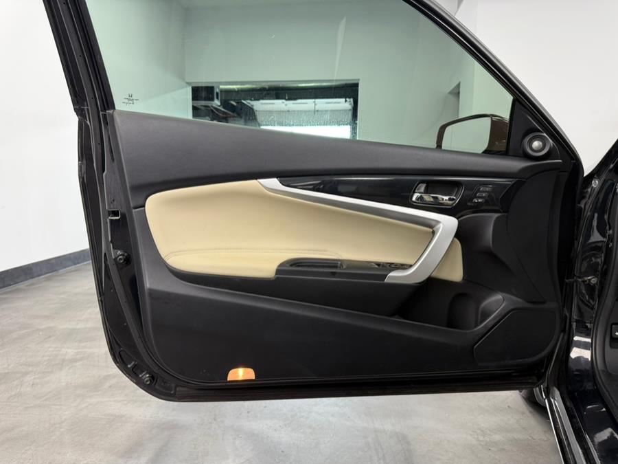 2014 Honda Accord Coupe 2dr V6 Auto EX-L w/Navi, available for sale in Elizabeth, New Jersey | M Auto Group. Elizabeth, New Jersey 2014 Honda Accord Coupe 2dr V6 Auto EX-L w/Navi, available for sale in Elizabeth, New Jersey | M Auto Group. Elizabeth, New Jersey