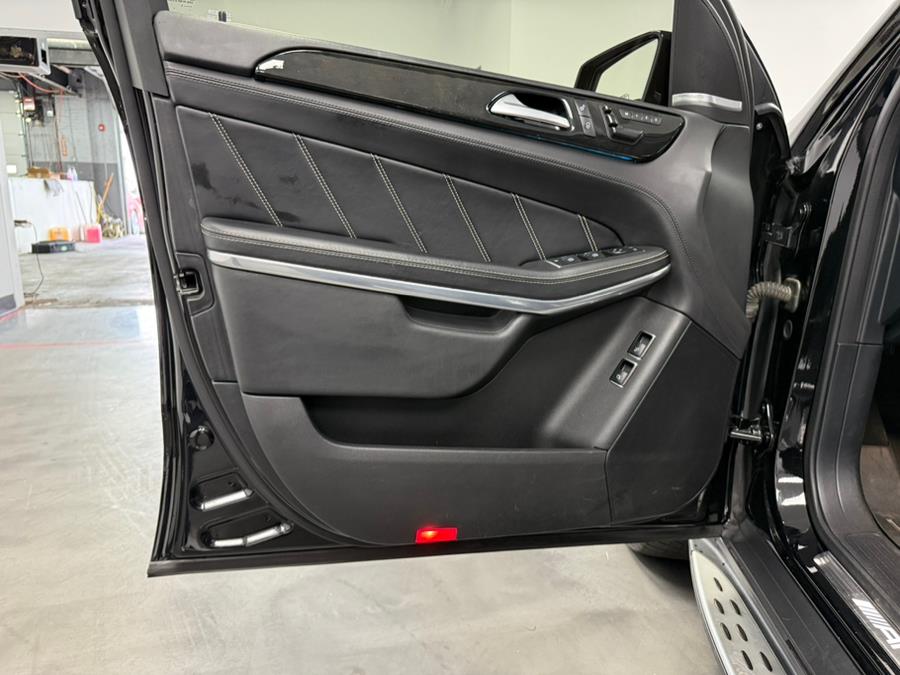 2016 Mercedes-Benz GL 4MATIC 4dr AMG GL 63, available for sale in Elizabeth, New Jersey | M Auto Group. Elizabeth, New Jersey 2016 Mercedes-Benz GL 4MATIC 4dr AMG GL 63, available for sale in Elizabeth, New Jersey | M Auto Group. Elizabeth, New Jersey