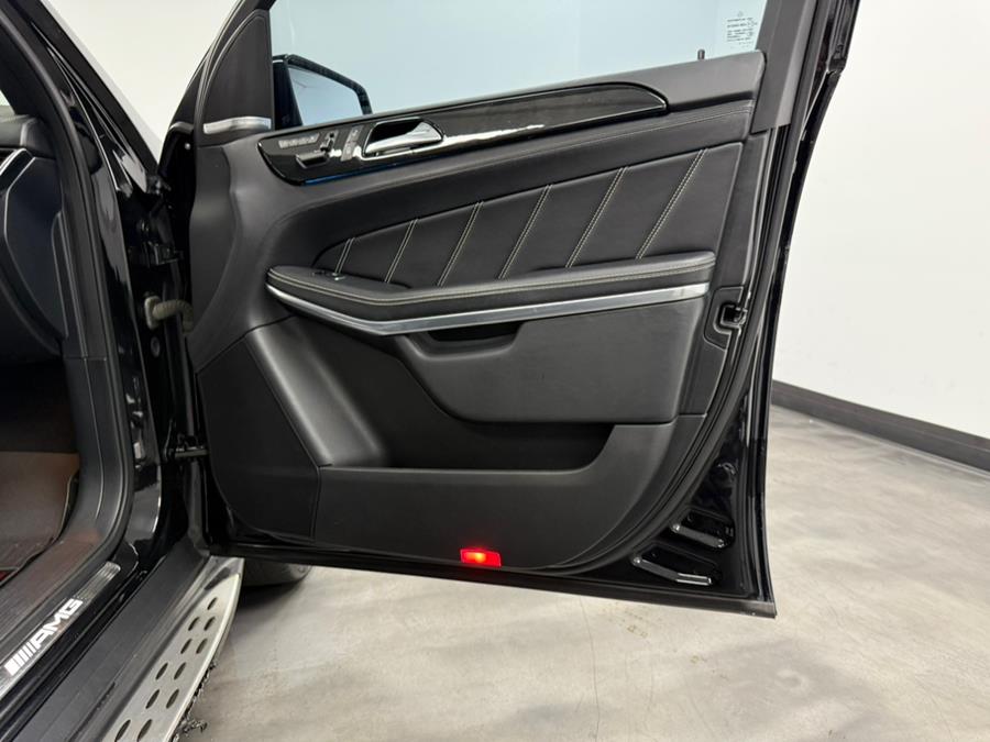 2016 Mercedes-Benz GL 4MATIC 4dr AMG GL 63, available for sale in Elizabeth, New Jersey | M Auto Group. Elizabeth, New Jersey 2016 Mercedes-Benz GL 4MATIC 4dr AMG GL 63, available for sale in Elizabeth, New Jersey | M Auto Group. Elizabeth, New Jersey