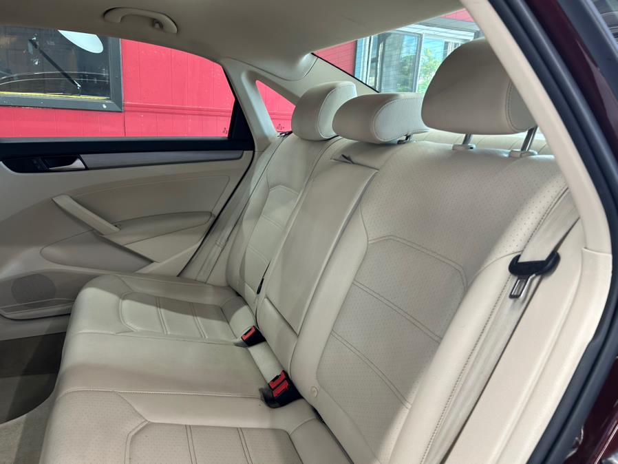 2014 Volkswagen Passat 4dr Sdn 1.8T Auto SE PZEV, available for sale in Garfield, New Jersey | Urban Motors Collection. Garfield, New Jersey 2014 Volkswagen Passat 4dr Sdn 1.8T Auto SE PZEV, available for sale in Garfield, New Jersey | Urban Motors Collection. Garfield, New Jersey