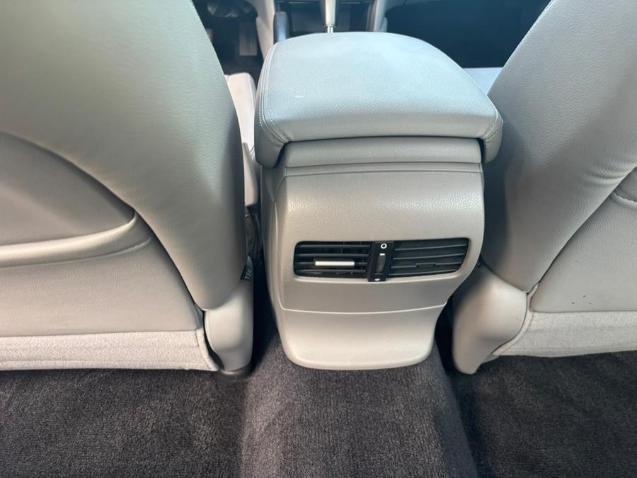 2011 Honda Accord Sdn 4dr I4 Auto EX-L PZEV, available for sale in Somers, Connecticut | Four Town Motors LLC. Somers, Connecticut 2011 Honda Accord Sdn 4dr I4 Auto EX-L PZEV, available for sale in Somers, Connecticut | Four Town Motors LLC. Somers, Connecticut
