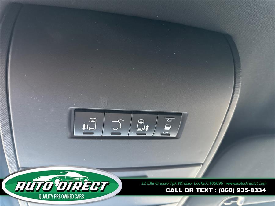 2018 Dodge Grand Caravan SXT Wagon, available for sale in Windsor Locks, Connecticut | Auto Direct LLC. Windsor Locks, Connecticut 2018 Dodge Grand Caravan SXT Wagon, available for sale in Windsor Locks, Connecticut | Auto Direct LLC. Windsor Locks, Connecticut