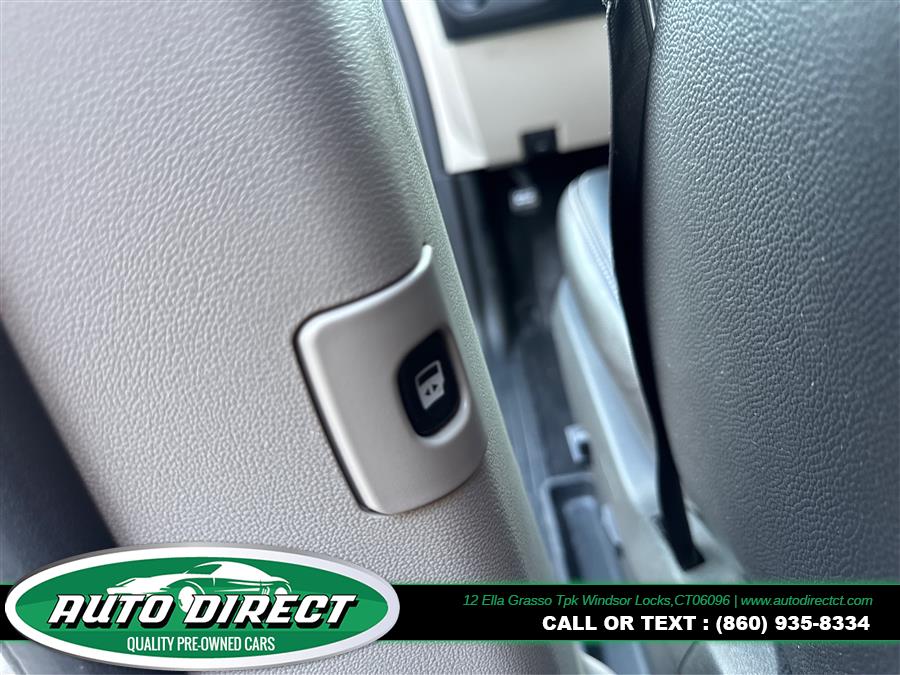 2018 Dodge Grand Caravan SXT Wagon, available for sale in Windsor Locks, Connecticut | Auto Direct LLC. Windsor Locks, Connecticut 2018 Dodge Grand Caravan SXT Wagon, available for sale in Windsor Locks, Connecticut | Auto Direct LLC. Windsor Locks, Connecticut