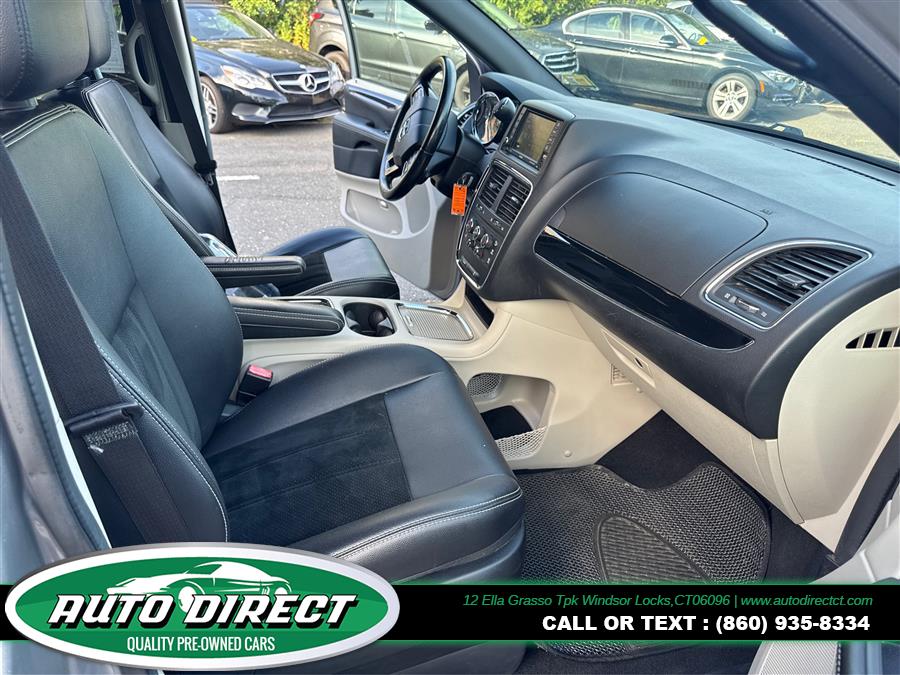 2018 Dodge Grand Caravan SXT Wagon, available for sale in Windsor Locks, Connecticut | Auto Direct LLC. Windsor Locks, Connecticut 2018 Dodge Grand Caravan SXT Wagon, available for sale in Windsor Locks, Connecticut | Auto Direct LLC. Windsor Locks, Connecticut