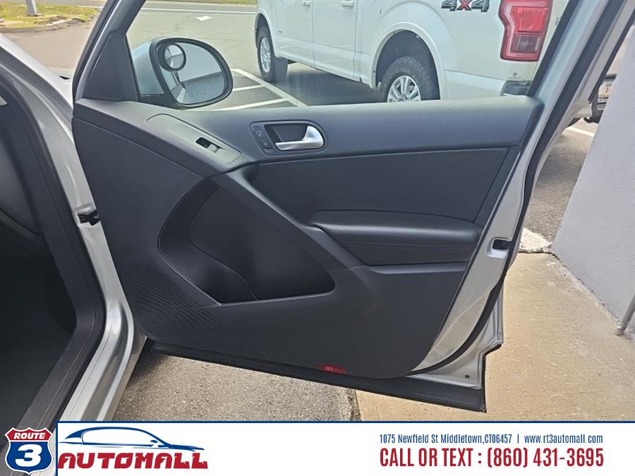 2017 Volkswagen Tiguan Limited 2.0T 4MOTION, available for sale in Middletown, Connecticut | RT 3 AUTO MALL LLC. Middletown, Connecticut 2017 Volkswagen Tiguan Limited 2.0T 4MOTION, available for sale in Middletown, Connecticut | RT 3 AUTO MALL LLC. Middletown, Connecticut