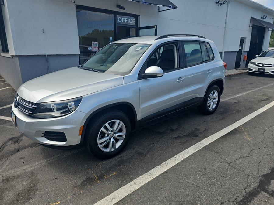 2017 Volkswagen Tiguan Limited Base