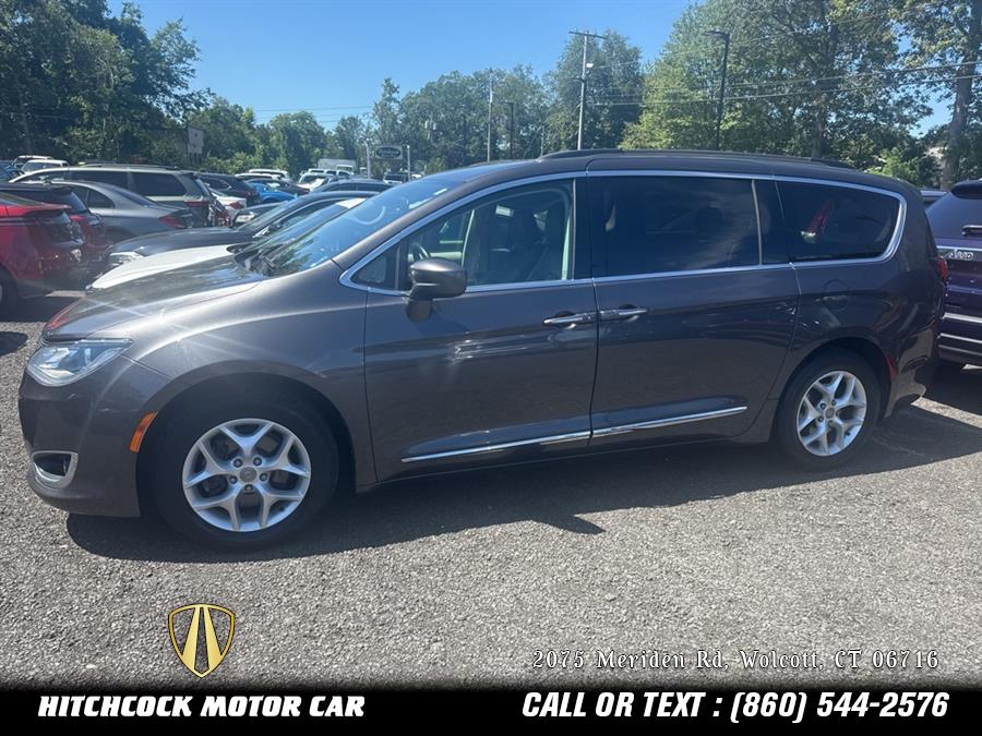 2017 Chrysler Pacifica Touring L, available for sale in Wolcott, Connecticut | Hitchcock Motor Car. Wolcott, Connecticut 2017 Chrysler Pacifica Touring L, available for sale in Wolcott, Connecticut | Hitchcock Motor Car. Wolcott, Connecticut