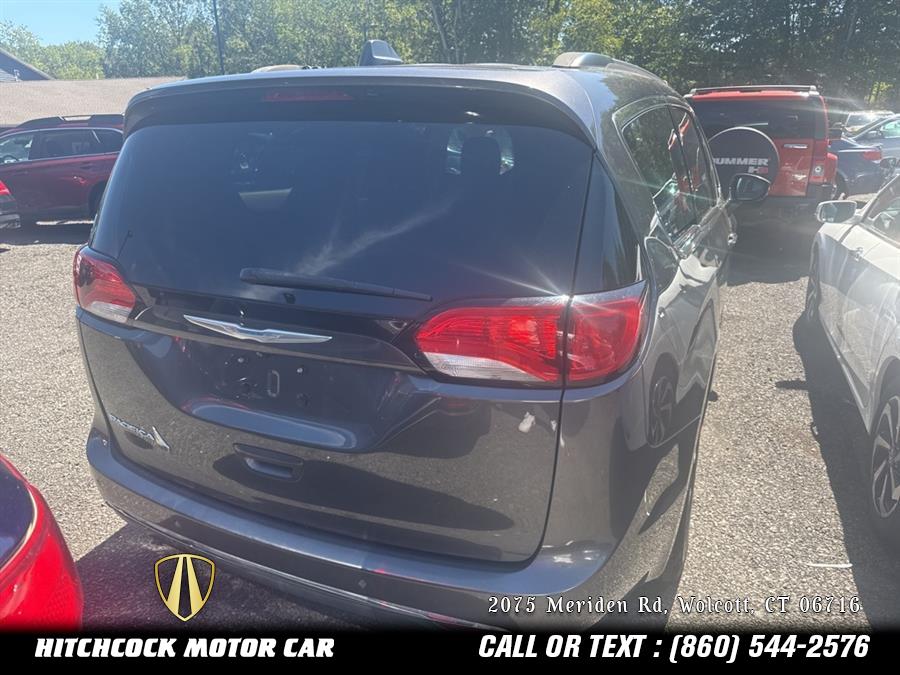 2017 Chrysler Pacifica Touring L, available for sale in Wolcott, Connecticut | Hitchcock Motor Car. Wolcott, Connecticut 2017 Chrysler Pacifica Touring L, available for sale in Wolcott, Connecticut | Hitchcock Motor Car. Wolcott, Connecticut