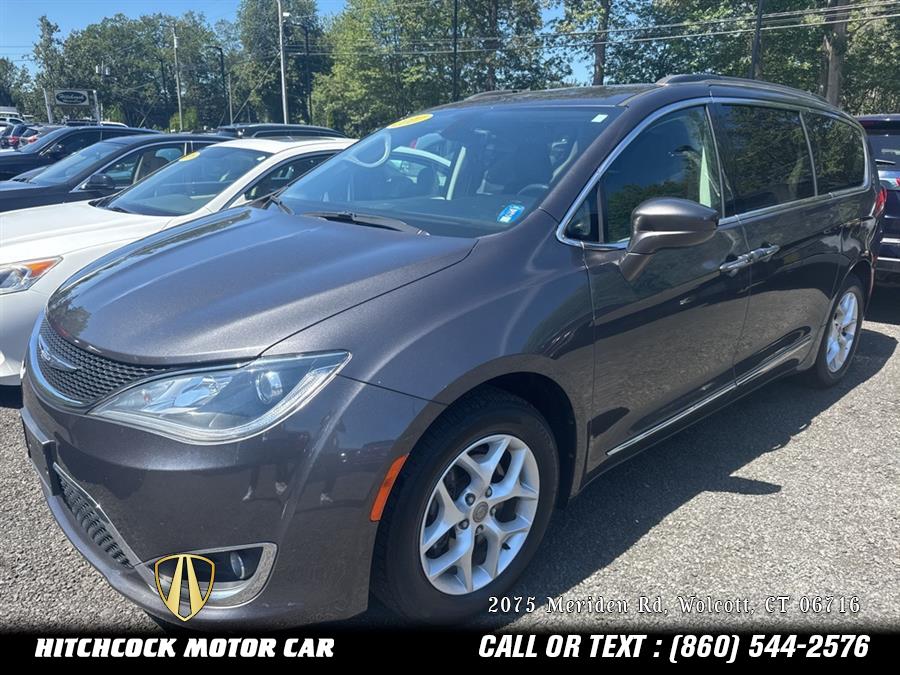 2017 Chrysler Pacifica Touring L, available for sale in Wolcott, Connecticut | Hitchcock Motor Car. Wolcott, Connecticut 2017 Chrysler Pacifica Touring L, available for sale in Wolcott, Connecticut | Hitchcock Motor Car. Wolcott, Connecticut
