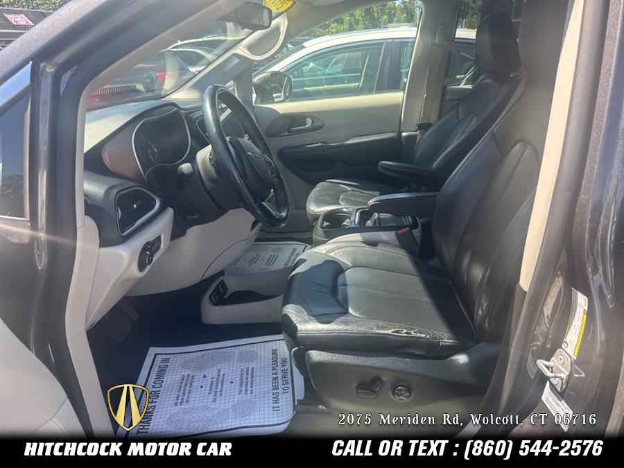 2017 Chrysler Pacifica Touring L, available for sale in Wolcott, Connecticut | Hitchcock Motor Car. Wolcott, Connecticut 2017 Chrysler Pacifica Touring L, available for sale in Wolcott, Connecticut | Hitchcock Motor Car. Wolcott, Connecticut