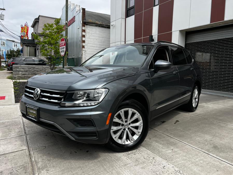 2018 Volkswagen Tiguan 2.0T SE 4MOTION, available for sale in Irvington, New Jersey | Elis Motors Corp. Irvington, New Jersey 2018 Volkswagen Tiguan 2.0T SE 4MOTION, available for sale in Irvington, New Jersey | Elis Motors Corp. Irvington, New Jersey