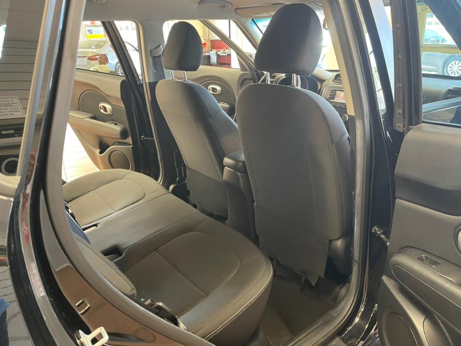 2015 Kia Soul 5dr Wgn Auto Base, available for sale in Suffern, New York | Rockland Motor Sport. Suffern, New York 2015 Kia Soul 5dr Wgn Auto Base, available for sale in Suffern, New York | Rockland Motor Sport. Suffern, New York