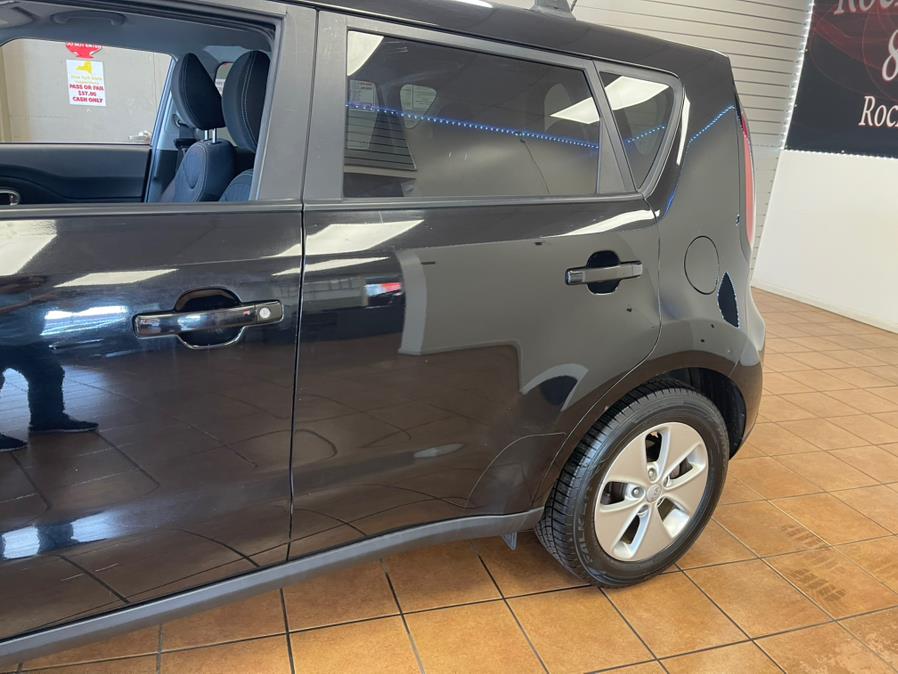 2015 Kia Soul 5dr Wgn Auto Base, available for sale in Suffern, New York | Rockland Motor Sport. Suffern, New York 2015 Kia Soul 5dr Wgn Auto Base, available for sale in Suffern, New York | Rockland Motor Sport. Suffern, New York