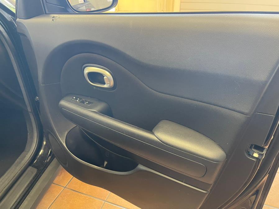 2015 Kia Soul 5dr Wgn Auto Base, available for sale in Suffern, New York | Rockland Motor Sport. Suffern, New York 2015 Kia Soul 5dr Wgn Auto Base, available for sale in Suffern, New York | Rockland Motor Sport. Suffern, New York