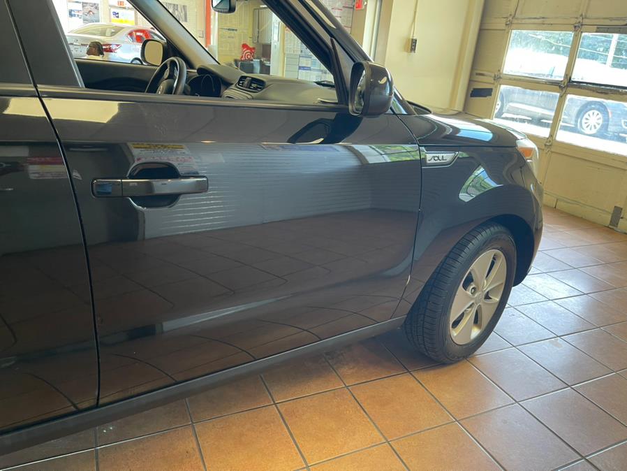 2015 Kia Soul 5dr Wgn Auto Base, available for sale in Suffern, New York | Rockland Motor Sport. Suffern, New York 2015 Kia Soul 5dr Wgn Auto Base, available for sale in Suffern, New York | Rockland Motor Sport. Suffern, New York